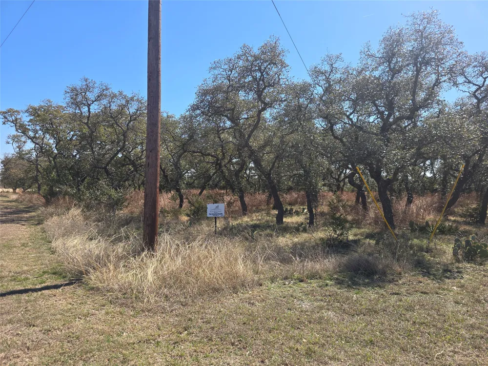 211 Axis Way Lampasas, TX 76550
