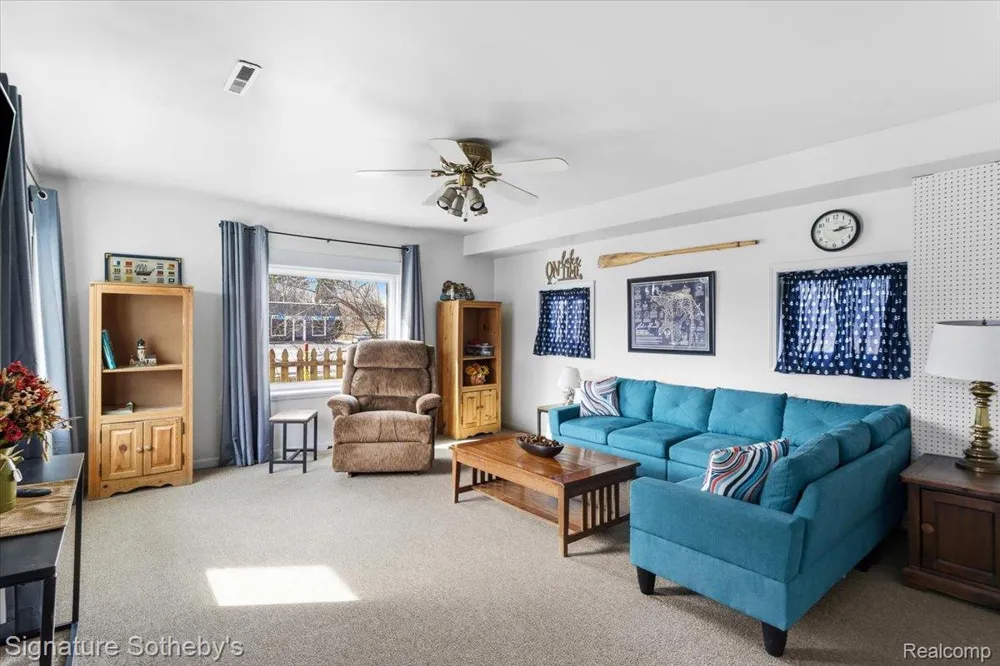 6997 Lakeshore Road Worth Township, MI 48450