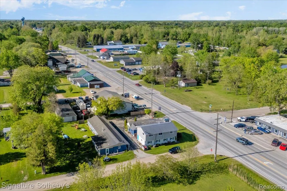 6997 Lakeshore Road Worth Township, MI 48450