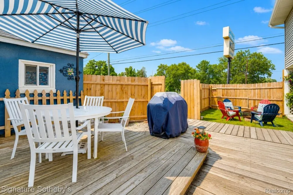 6997 Lakeshore Road Worth Township, MI 48450