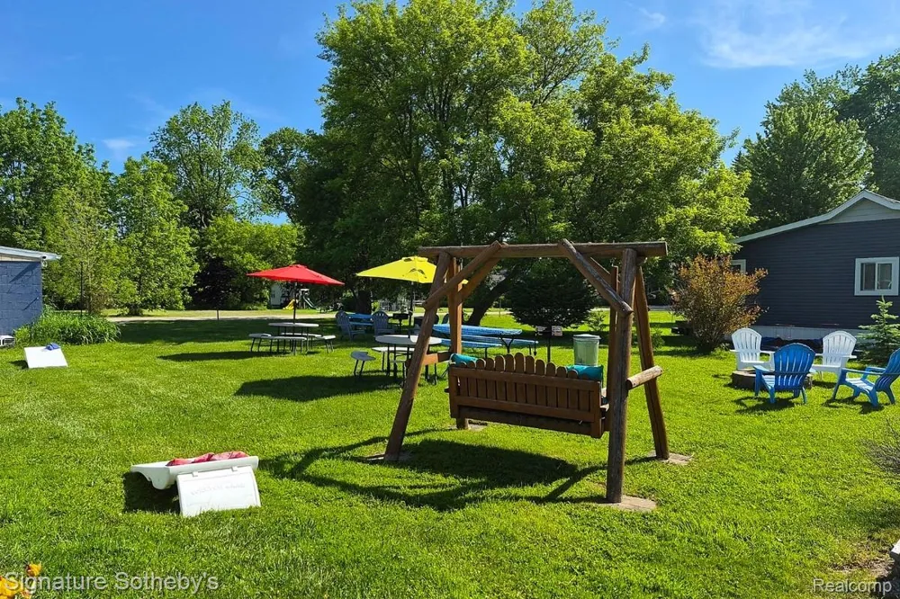 6997 Lakeshore Road Worth Township, MI 48450