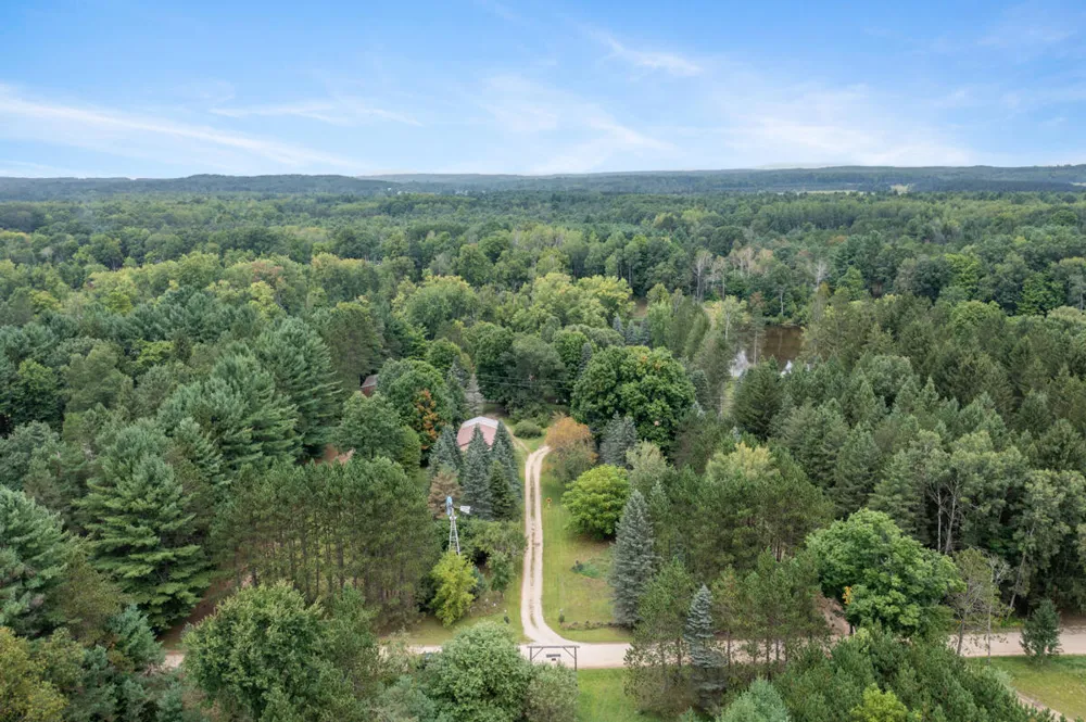 15070 Rapids Drive Hersey Township, MI 49639