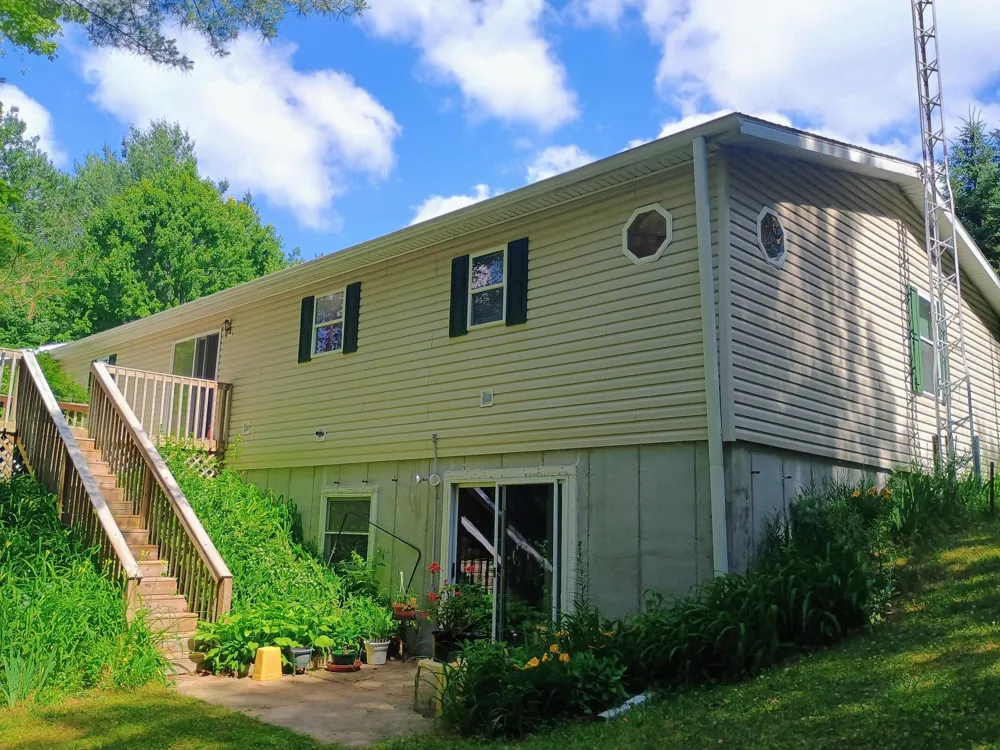 167 Mill Road Millbrook Township, MI 49310