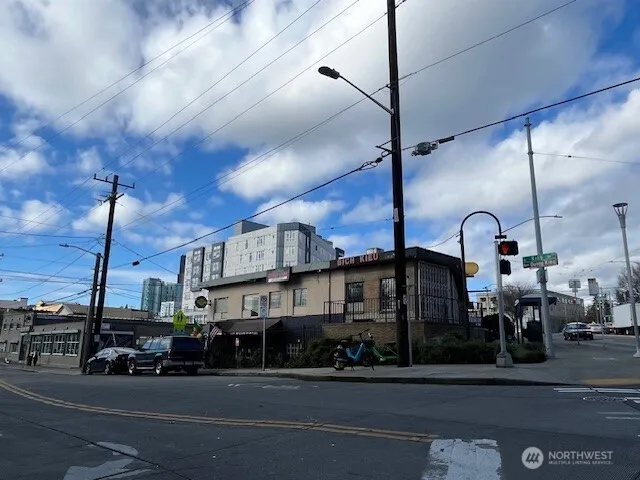 421 Rainier Avenue S Seattle, WA 98144