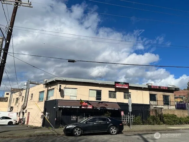 421 Rainier Avenue S Seattle, WA 98144