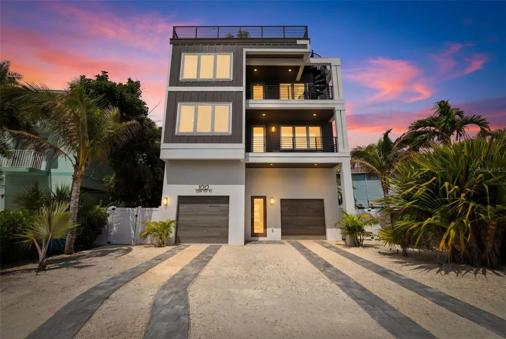 100 12TH STREET Bradenton Beach, FL 34217