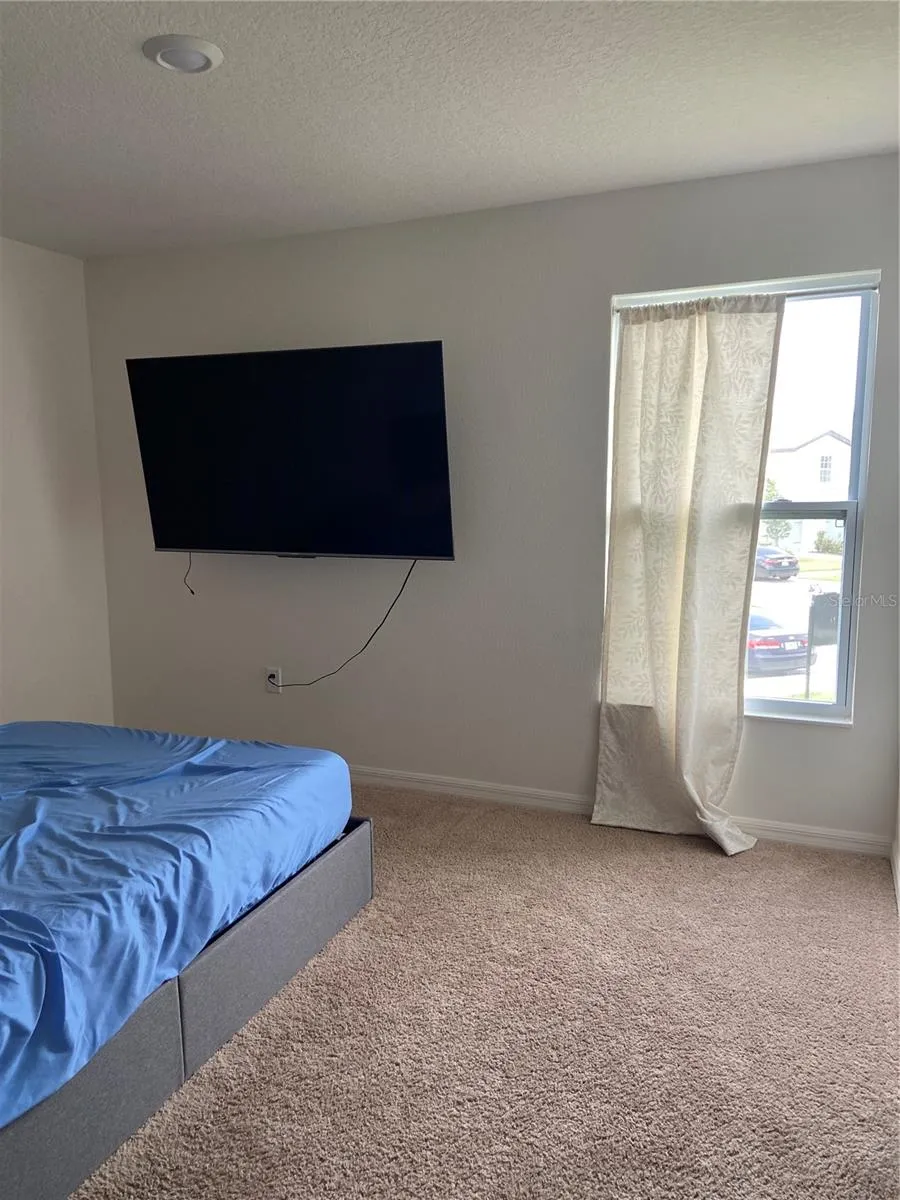 1523 WYNFORD CIRCLE Tavares, FL 32778