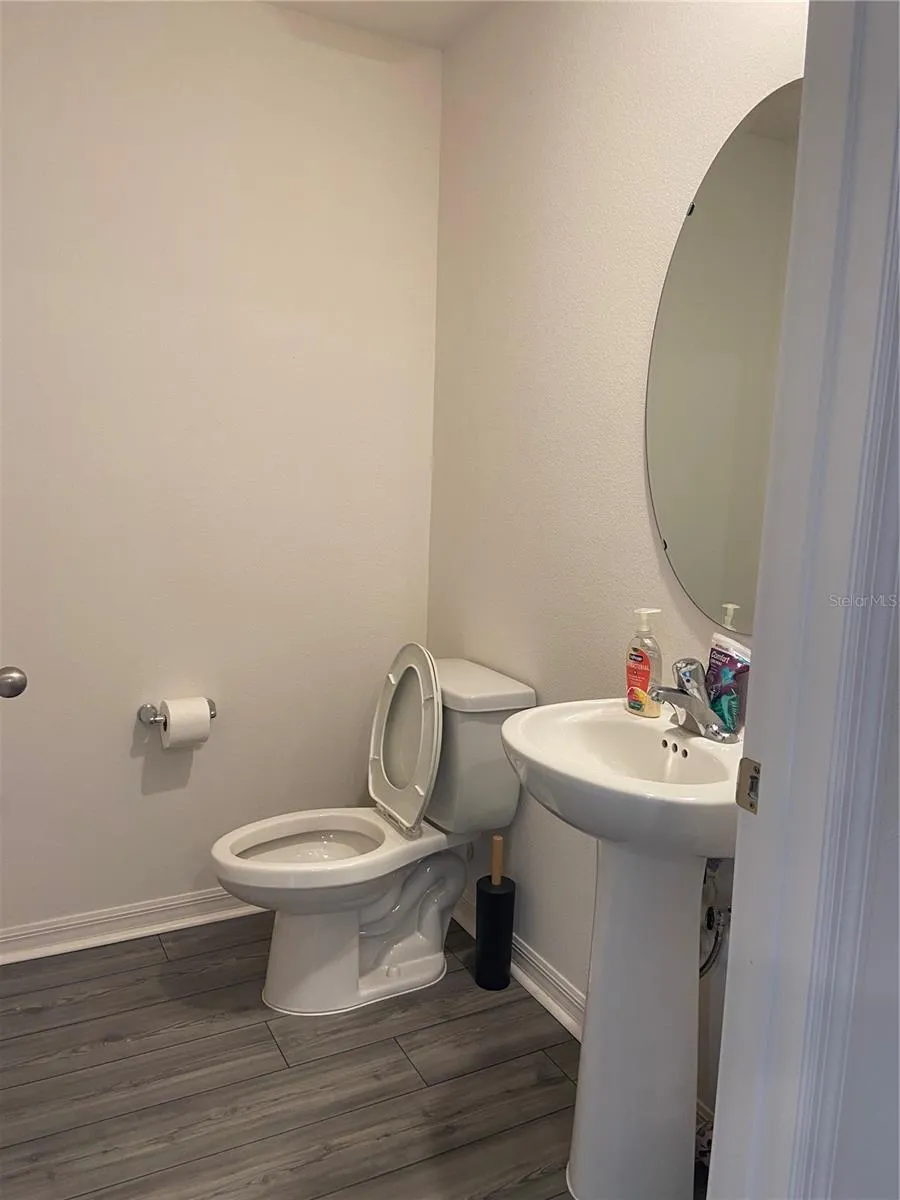 1523 WYNFORD CIRCLE Tavares, FL 32778