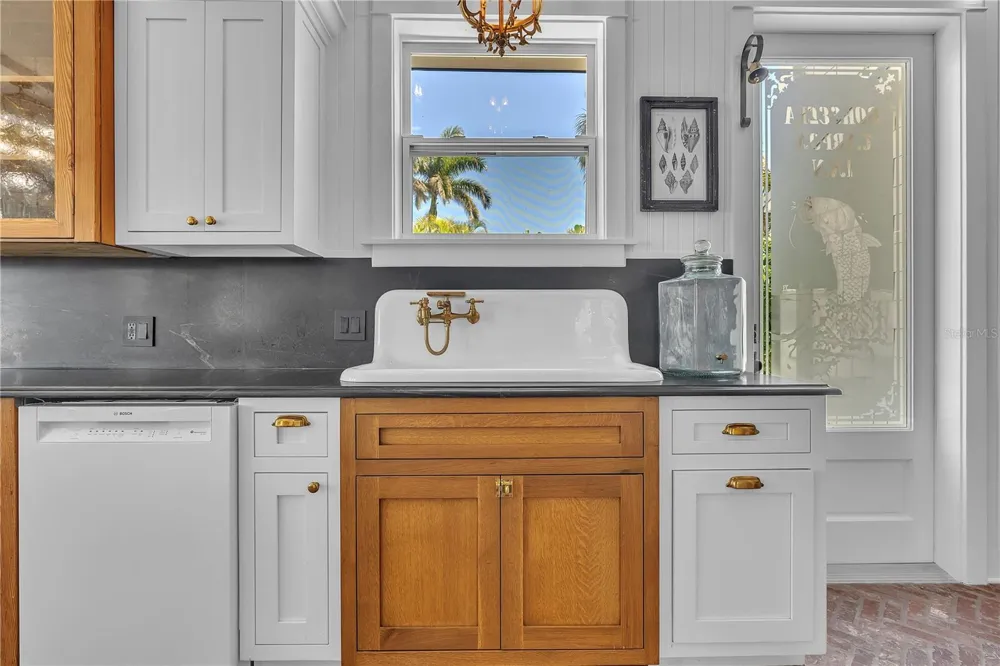 8241 MAIN STREET Bokeelia, FL 33922