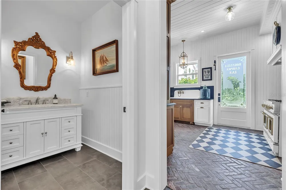 8241 MAIN STREET Bokeelia, FL 33922
