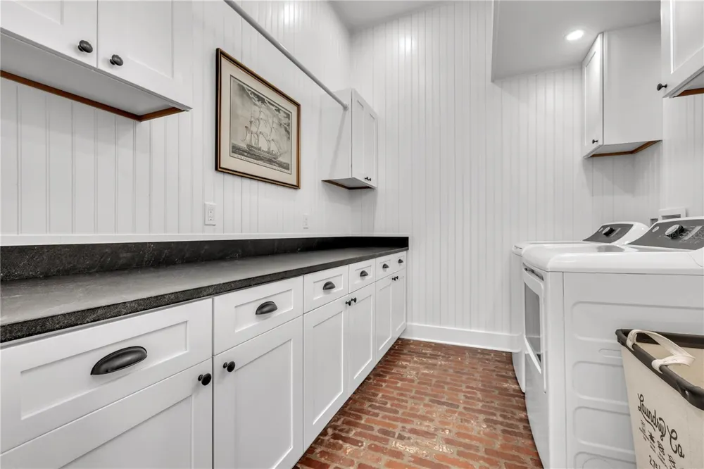 8241 MAIN STREET Bokeelia, FL 33922