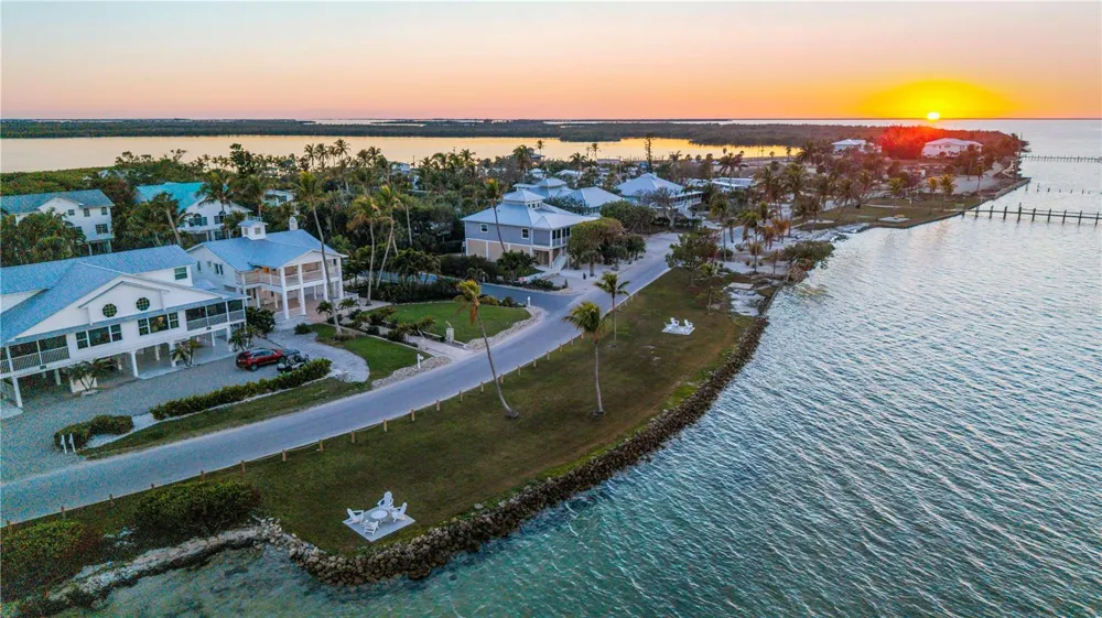 8241 MAIN STREET Bokeelia, FL 33922