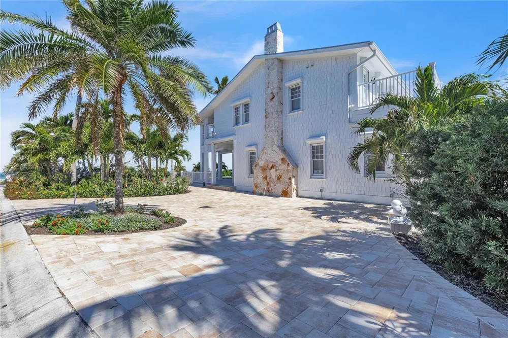 8241 MAIN STREET Bokeelia, FL 33922