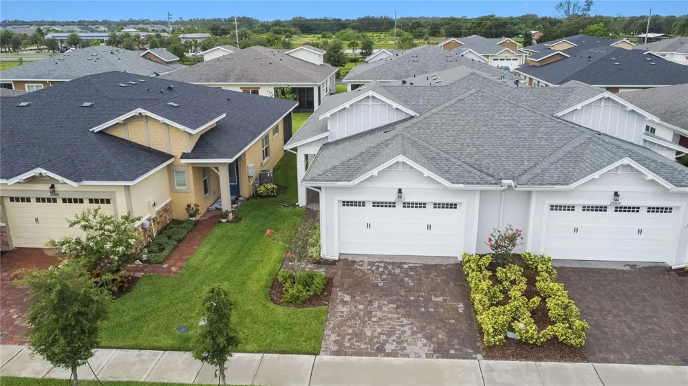 2557 YELLOW BRICK ROAD St Cloud, FL 34772