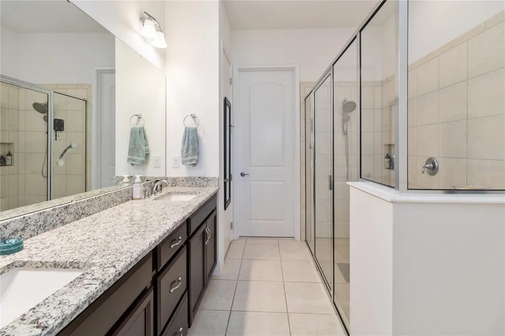 2557 YELLOW BRICK ROAD St Cloud, FL 34772