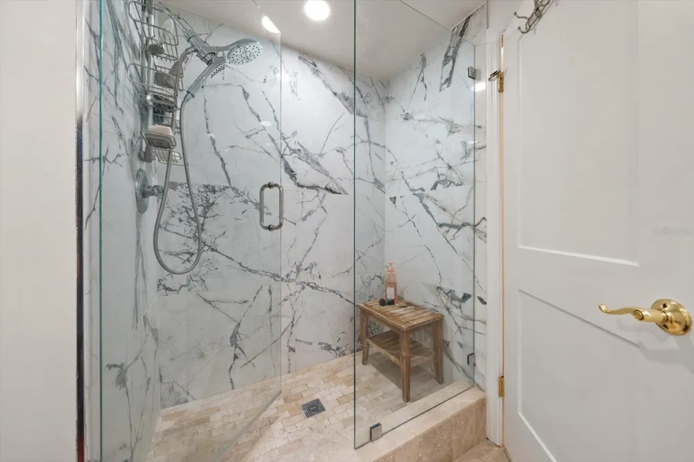 8 BELLEVIEW BOULEVARD #203 Belleair, FL 33756