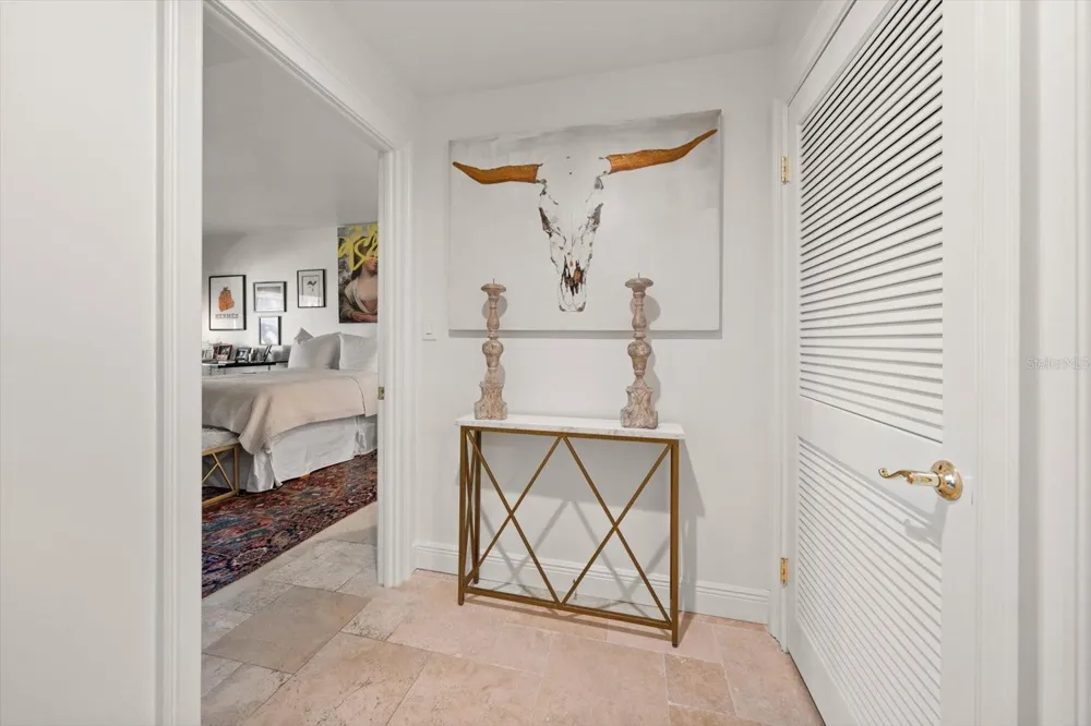8 BELLEVIEW BOULEVARD #203 Belleair, FL 33756
