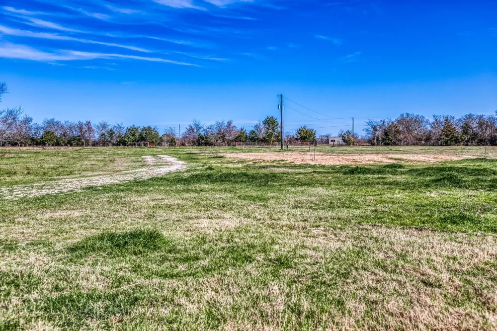 9044 Fm 1428 Midway, TX 75852