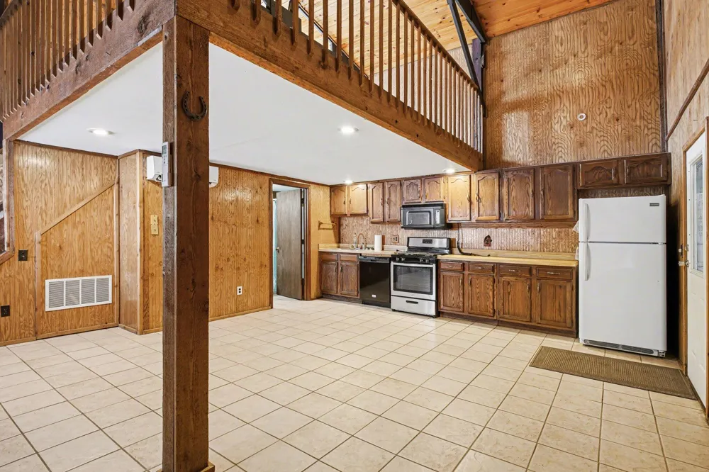 65650 Dailey Road Edwardsburg, MI 49112