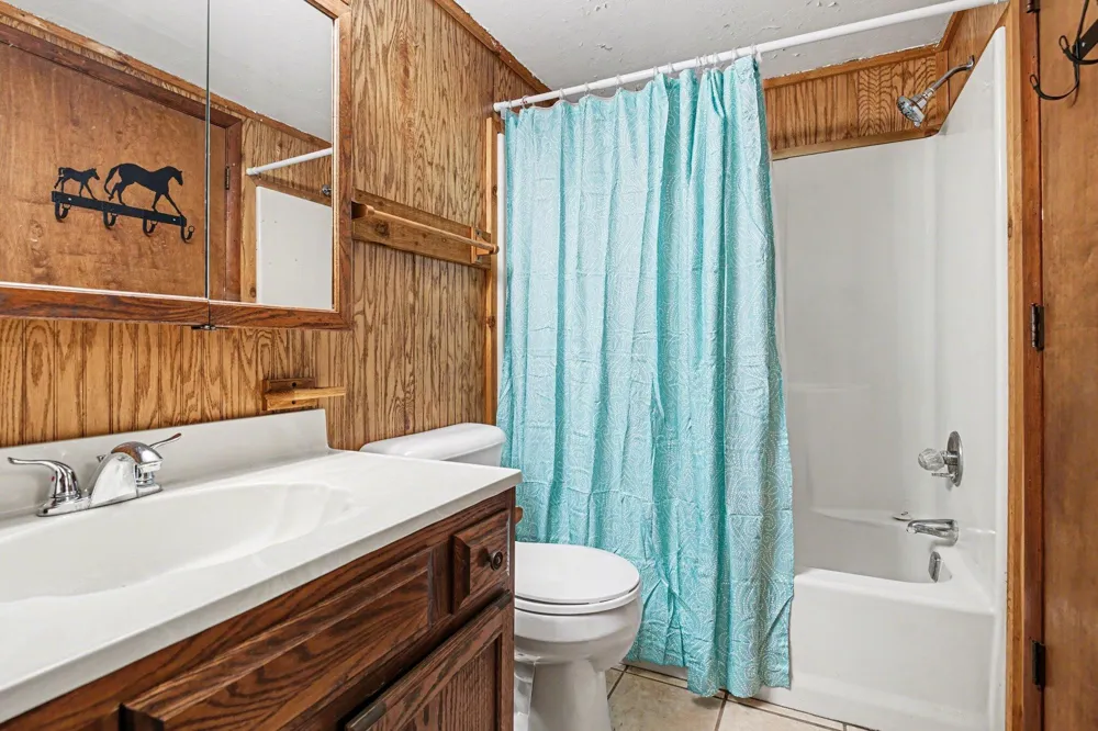 65650 Dailey Road Edwardsburg, MI 49112