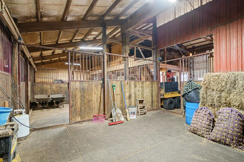 65650 Dailey Road Edwardsburg, MI 49112