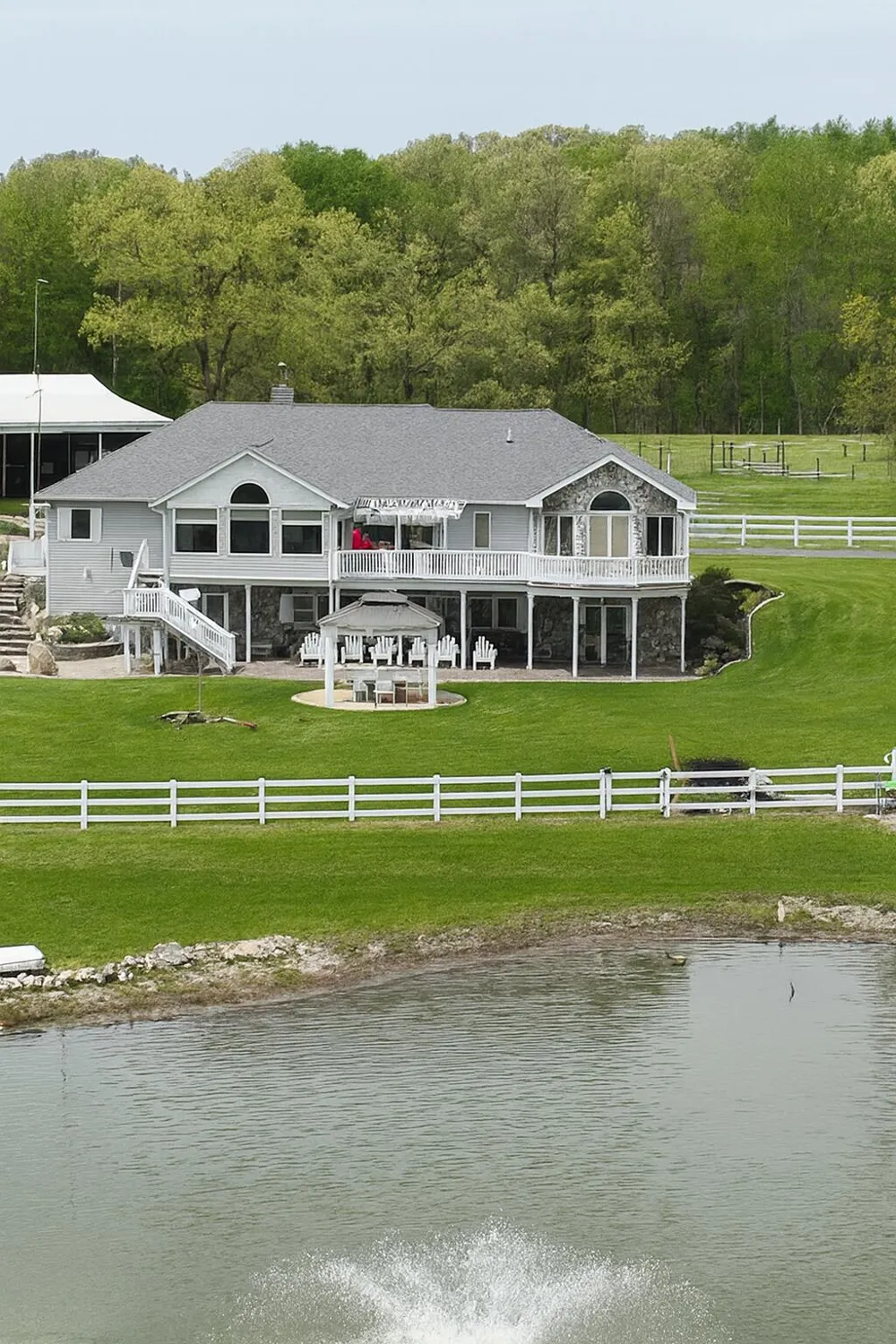 65650 Dailey Road Edwardsburg, MI 49112