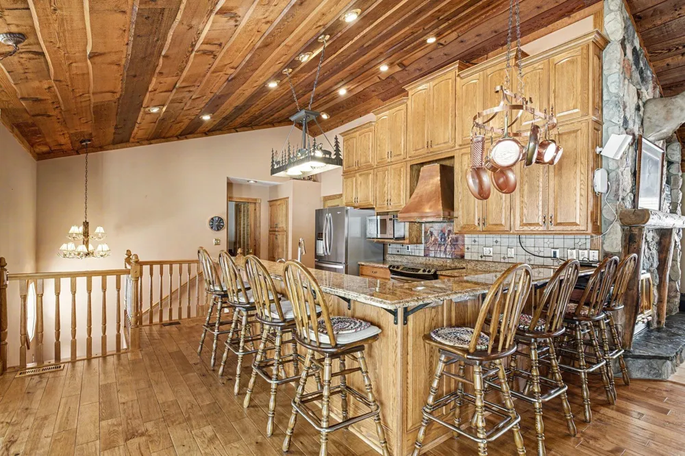 65650 Dailey Road Edwardsburg, MI 49112