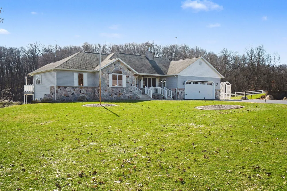 65650 Dailey Road Edwardsburg, MI 49112