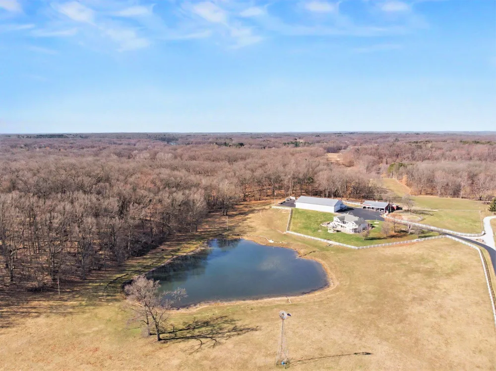65650 Dailey Road Edwardsburg, MI 49112