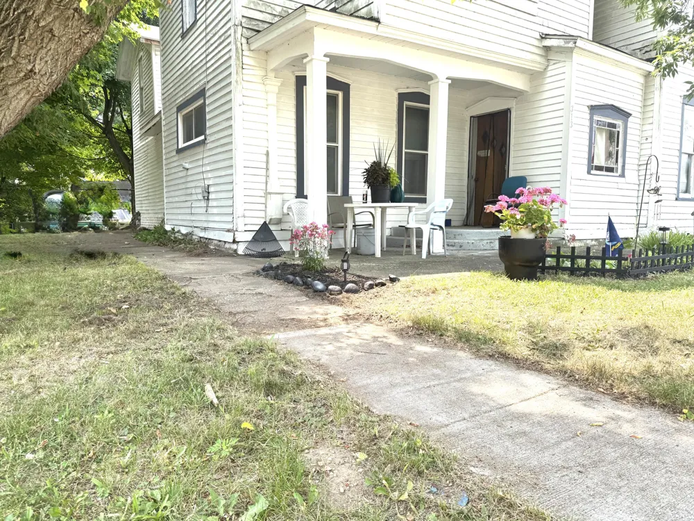 313 W 6th Street Evart, MI 49631
