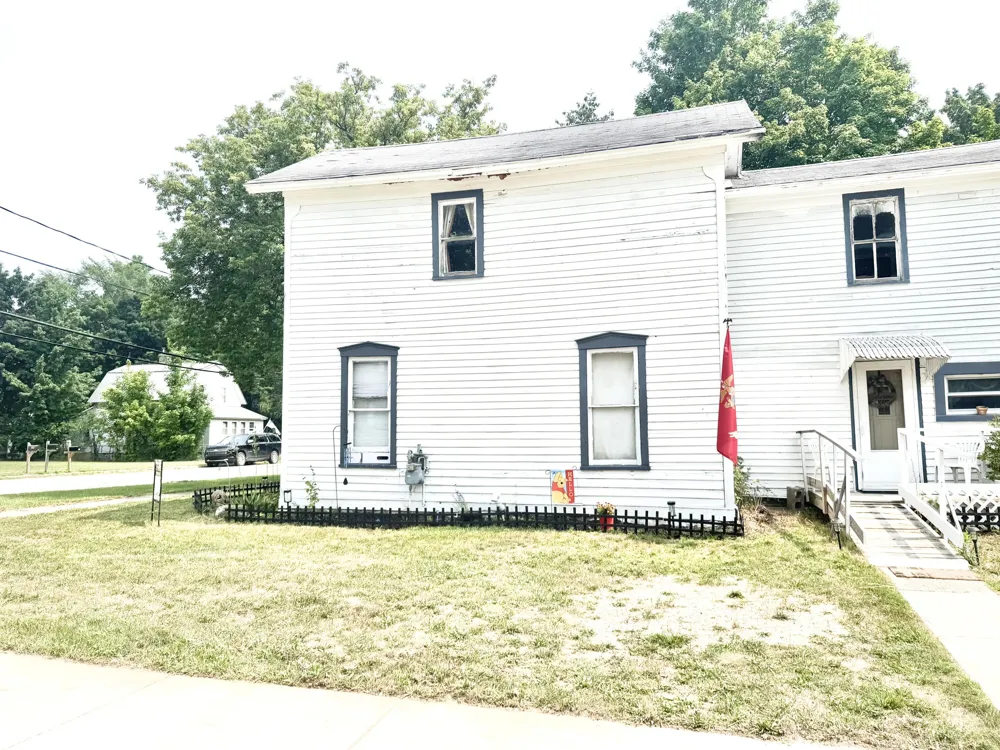 313 W 6th Street Evart, MI 49631