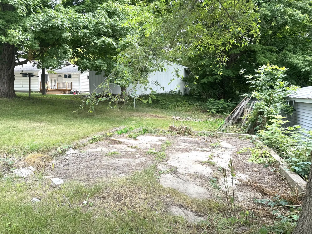 313 W 6th Street Evart, MI 49631