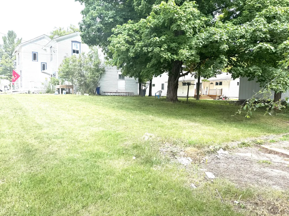 313 W 6th Street Evart, MI 49631