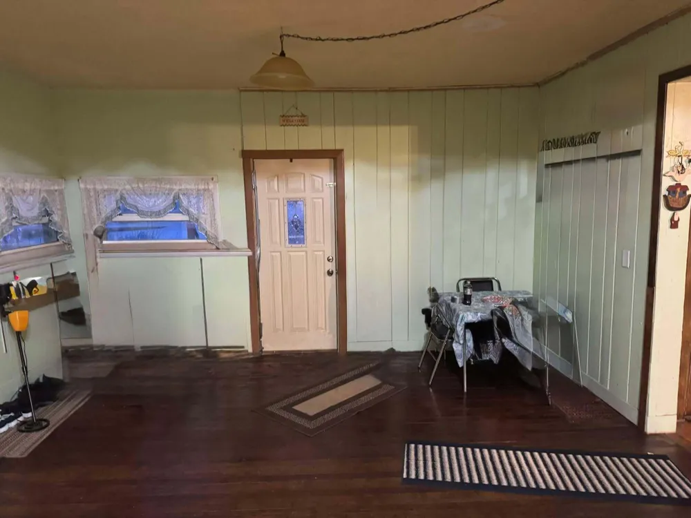 313 W 6th Street Evart, MI 49631