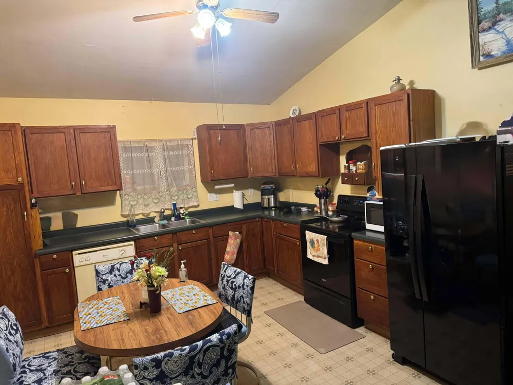313 W 6th Street Evart, MI 49631