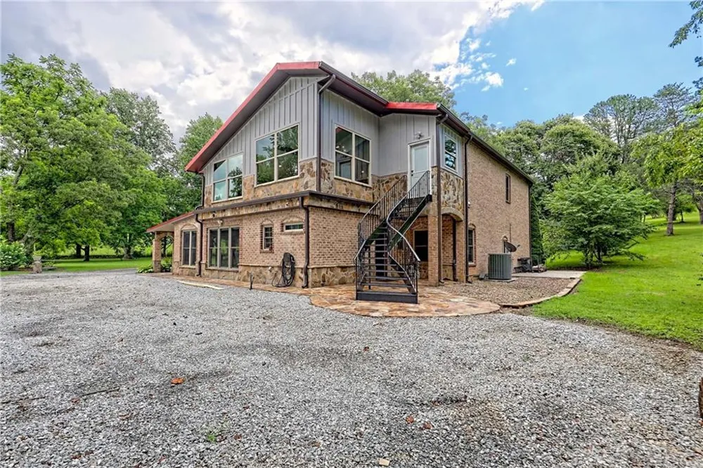 1422 Wolffork Road Rabun Gap, GA 30568