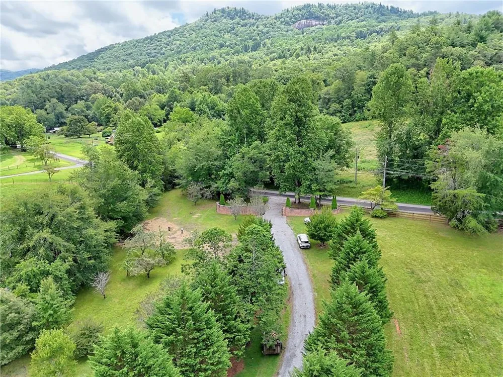 1422 Wolffork Road Rabun Gap, GA 30568