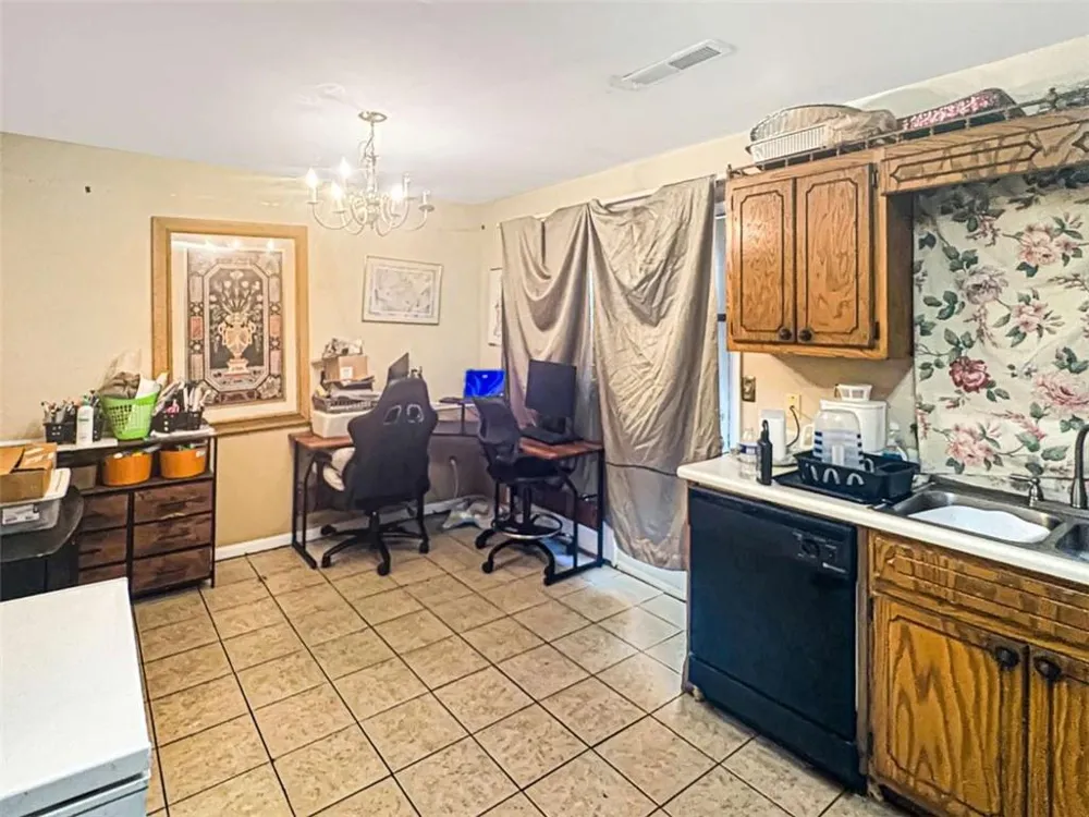 664 Browning Lane Conyers, GA 30013