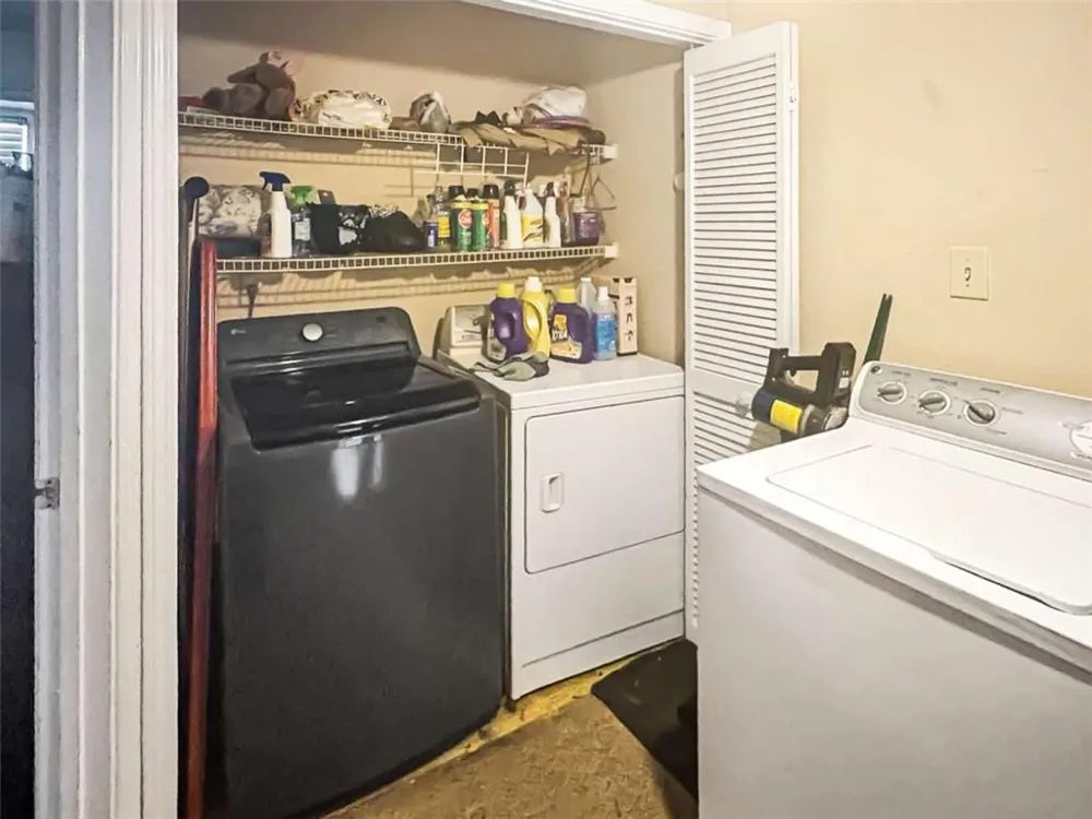 664 Browning Lane Conyers, GA 30013