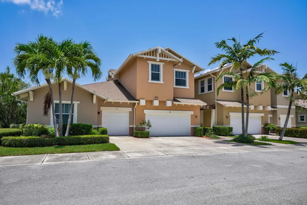 477 Pacific Grove Drive #2