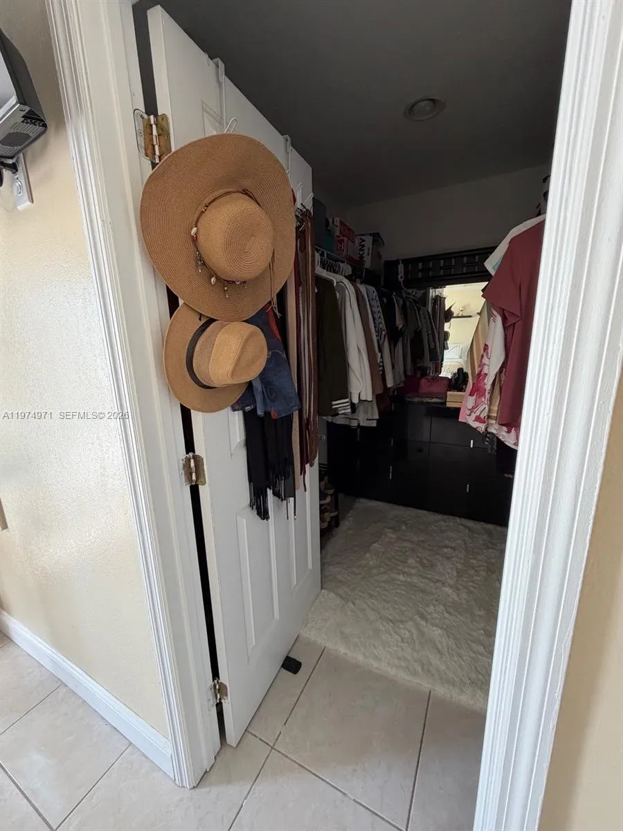 212 Banyan Ln Tavernier, FL 33070