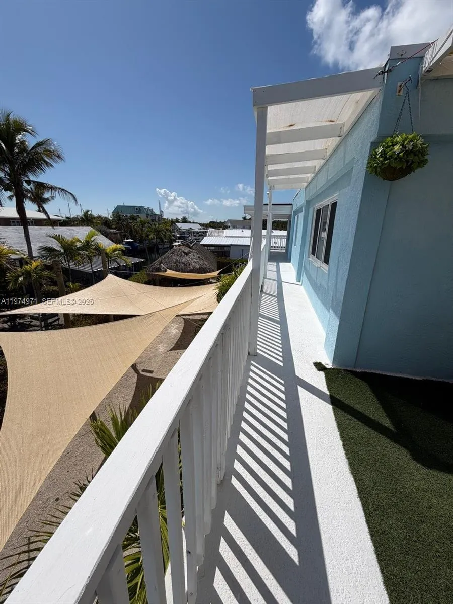212 Banyan Ln Tavernier, FL 33070