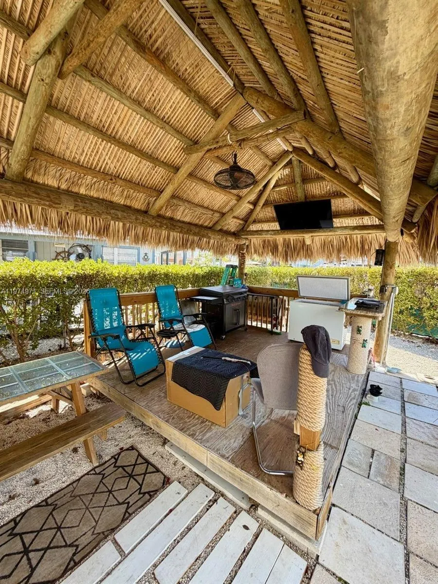 212 Banyan Ln Tavernier, FL 33070