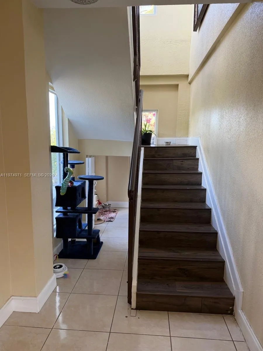 212 Banyan Ln Tavernier, FL 33070