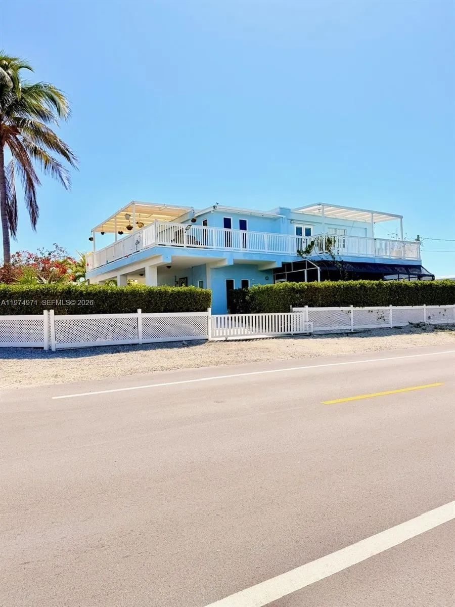 212 Banyan Ln Tavernier, FL 33070
