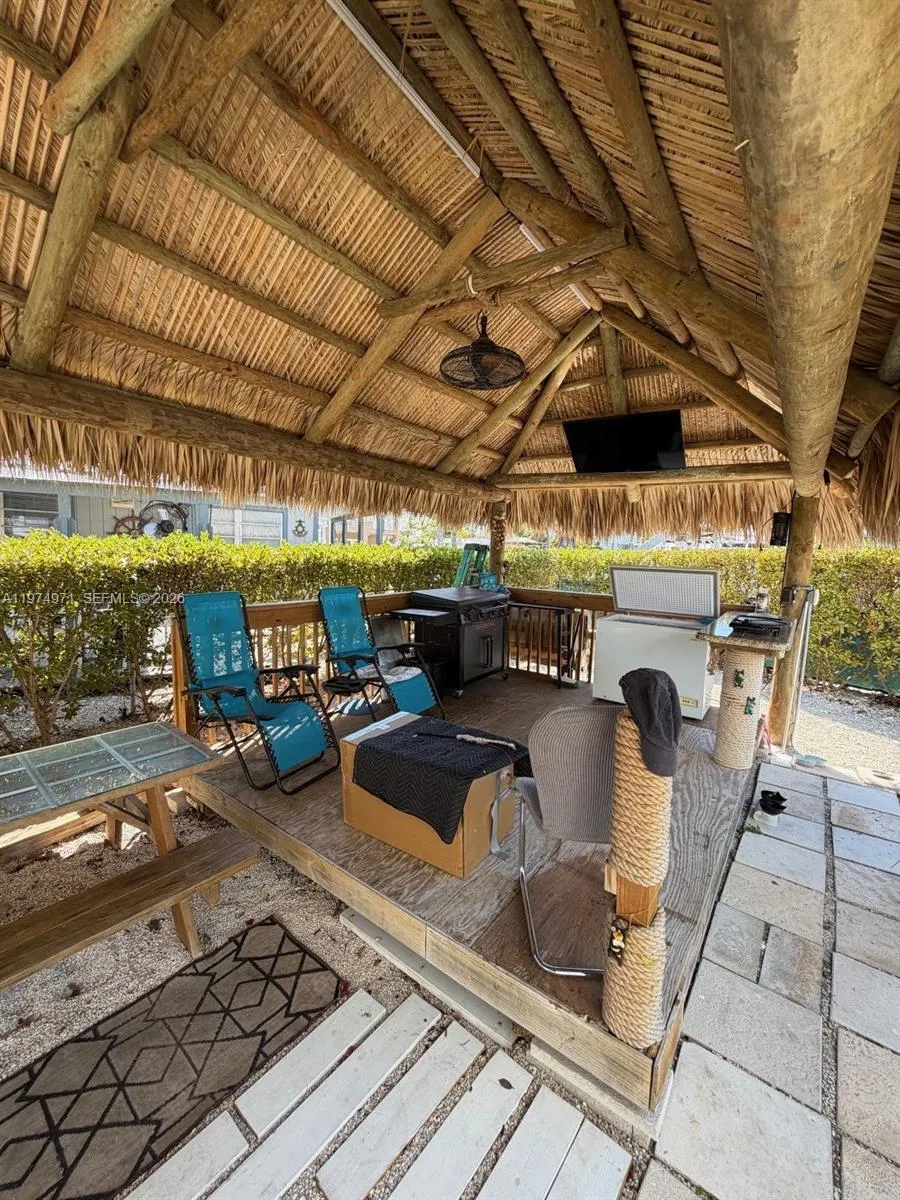 212 Banyan Ln Tavernier, FL 33070