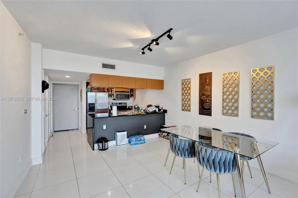 1750 Bayshore Dr #2510 Miami, FL 33132