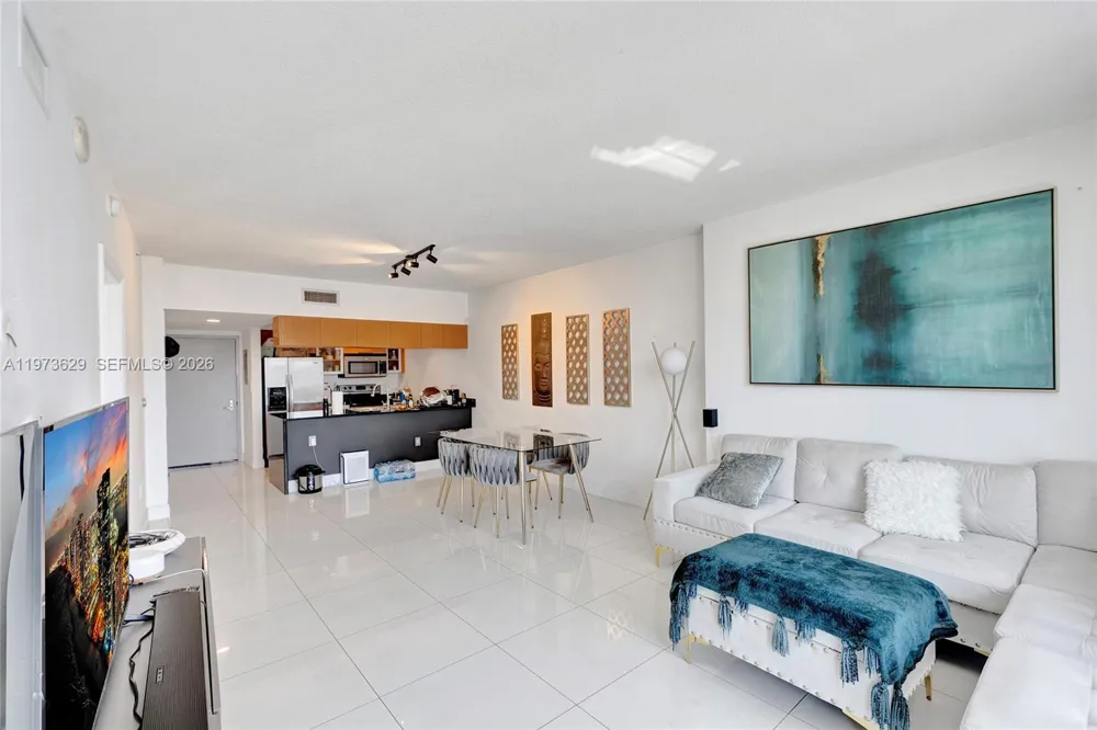 1750 Bayshore Dr #2510 Miami, FL 33132