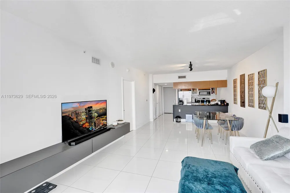 1750 Bayshore Dr #2510 Miami, FL 33132
