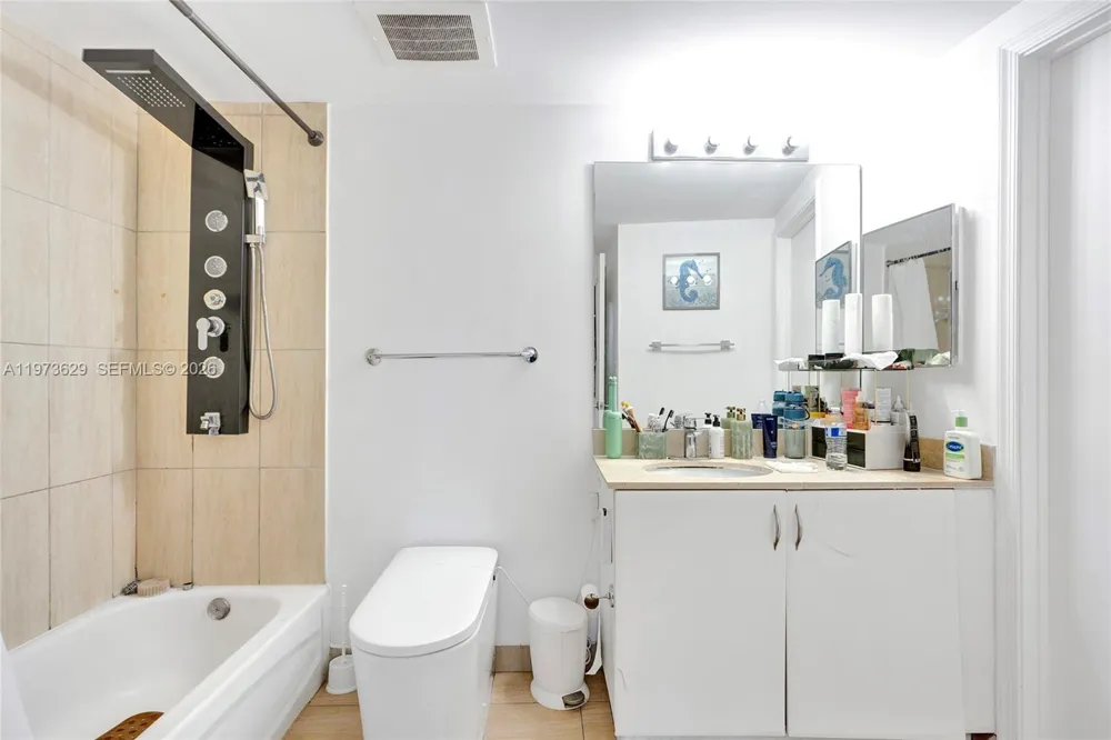 1750 Bayshore Dr #2510 Miami, FL 33132